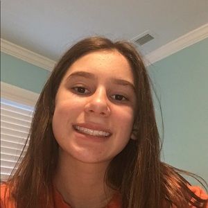 Meet your Posher, Catherine